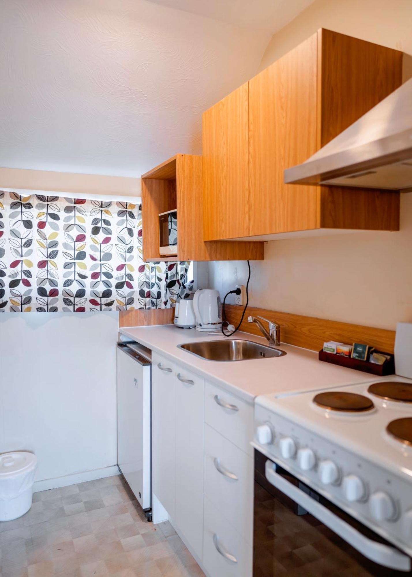 Merivale Court Motel & Apartments Крайстчърч Екстериор снимка