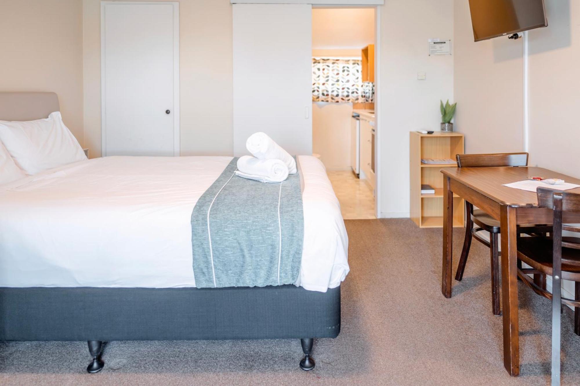 Merivale Court Motel & Apartments Крайстчърч Екстериор снимка