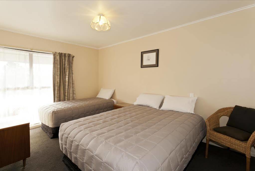 Merivale Court Motel & Apartments Крайстчърч Екстериор снимка